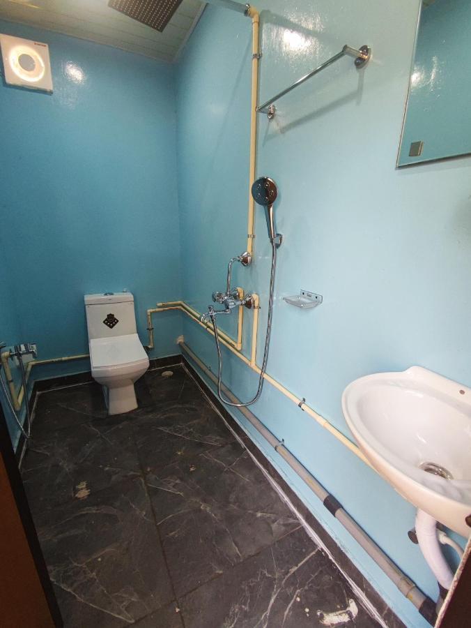 Casa Fiesta Sea Front Beach Huts Patnem Beach Esterno foto